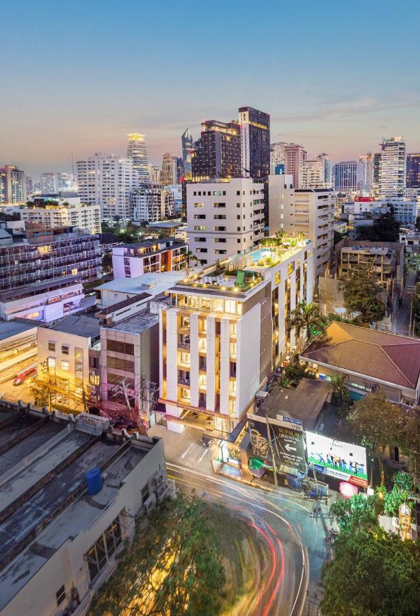 The Quarter Phromphong By Uhg Hotel Banguecoque Exterior foto